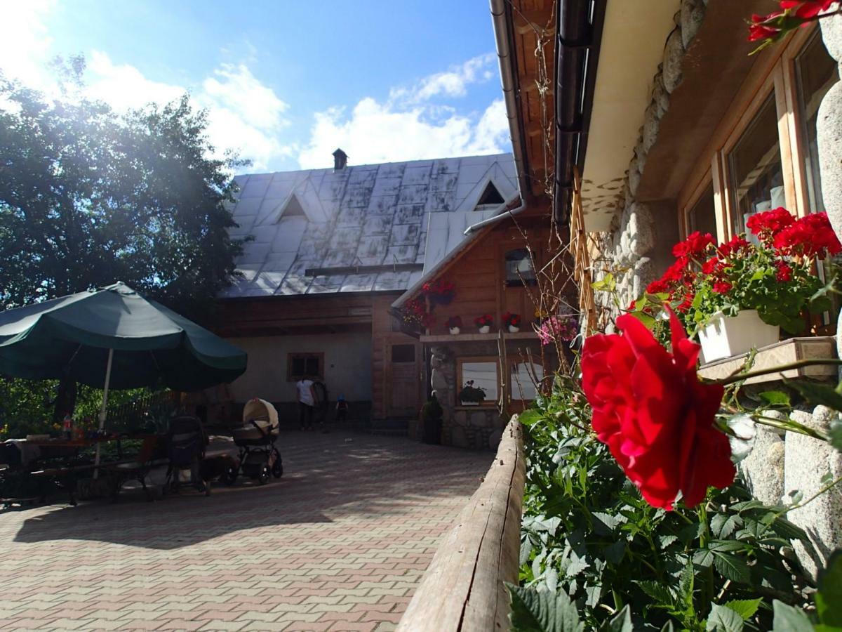 Pokoje Goscinne U Elzbiety Małe Ciche Exterior photo